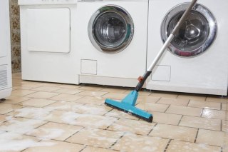 ŚCIĄGACZKA DO WODY CS GARDENA