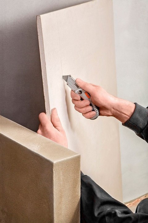 NÓŻ UNIWER. SKŁADANY OSTRZE TRAP. + 5 OSTRZY NYL. ETUI NEO