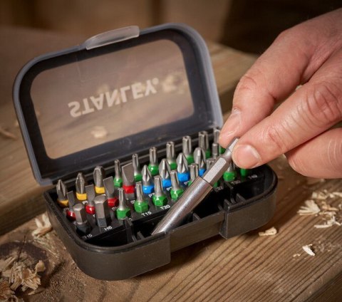 ZESTAW BITÓW 31 SZT. STANLEY