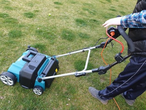 WERTYKULATOR ELEKTRYCZNY 1800 W 36CM. MAKITA