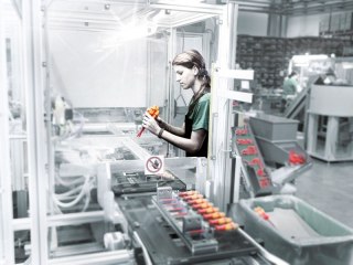 WKRĘTAK PŁASKO KRZYŻOWY, IZOLOWANY DO WKRĘTÓW +/- PH2X100 WERA