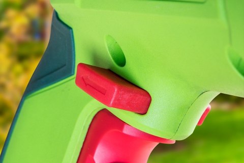 WIERTARKA UDAROWA 850W, WALIZKA+AKCESORIA VERTO