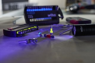 ZESTAW BITÓW T30*50MM. TORX, 1/4'' W KASECIE, 5 CZ. WIHA