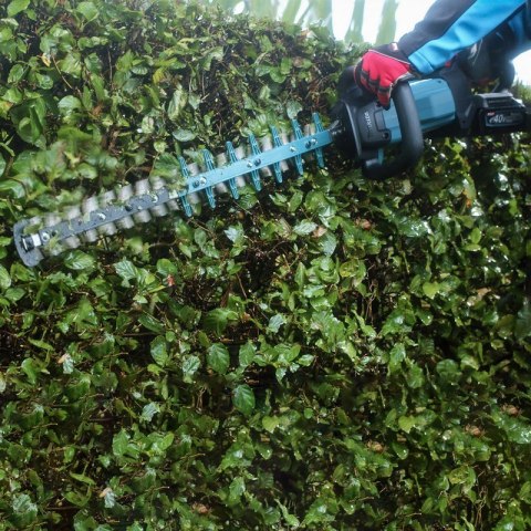 NOŻYCE AKUMULATOROWE DO ŻYWOPŁOTU 600MM XGT 40V 0*AH MAKITA