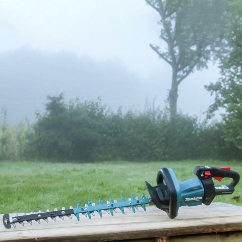 NOŻYCE AKUMULATOROWE DO ŻYWOPŁOTU 600MM XGT 40V 0*AH MAKITA