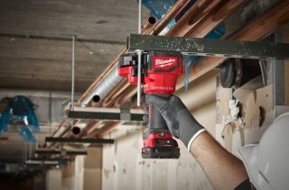 PRZECINARKA AKUMULATOROWA DO PRĘTÓW M18BLTRC-0X 0*AH MILWAUKEE