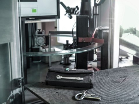 ZESTAW KLUCZY NASADOWYCH 1/4'''ZYLKOP, 28 CZ. WERA