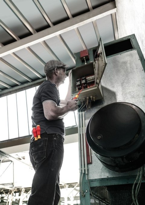 ZESTAW WKRĘTAKÓW KRAFTFORM COMFORT VDE+TESTER FAZY, 7 CZĘŚCI WERA