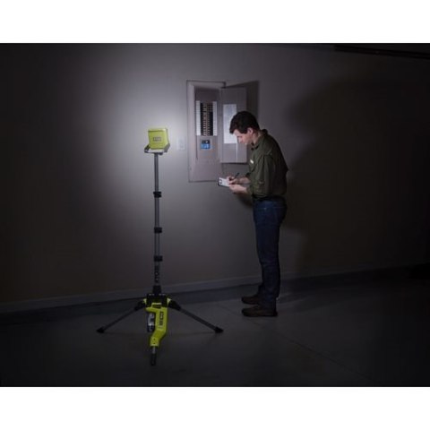 LAMPA AKUMULATOROWA NA TRÓJNOGU R18TL-0 18V 0*AH ONE+ RYOBI