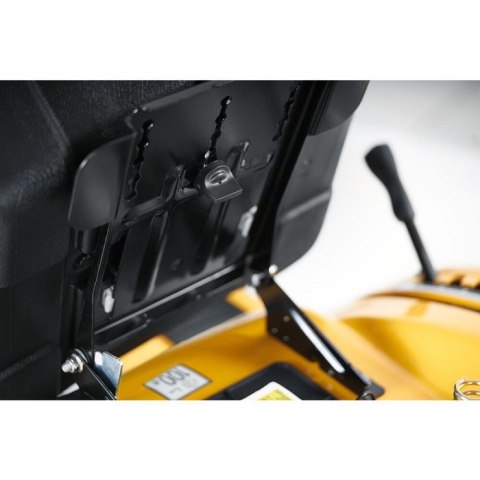 TRAKTOR OGRODOWY CUB CADET LT3 PR105 CUB CADET