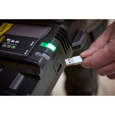 ŁADOWARKA 2-GNIAZDOWA SFM V20 4A STANLEY