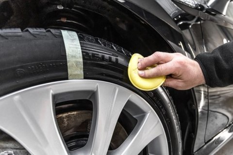 MLECZKO DO PIELĘGNACJI OPON 750ML ATOMIZER MOJE AUTO