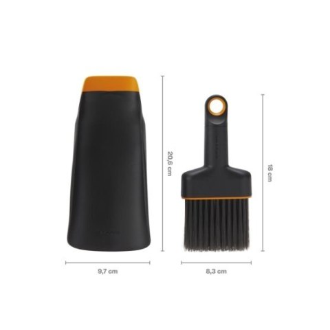 ŁOPATKA DO ZIEMI I SZCZOTKA FISKARS