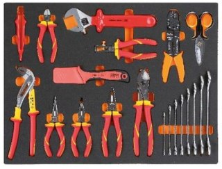 ZESTAW 20 NARZĘDZI W MIĘKKIM WKŁADZIE PROFILOWANYM BETA