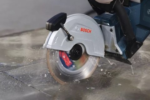 PRZECINARKA AKUMULATOROWA DO BETONU GCS18V-230 0*AH BOSCH