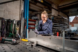 SZLIFIERKA PROSTA AKUMULATOROWA GVPB 18 LTX BL 11-28 0*AH METABO