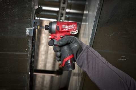 ZAKRĘTARKA UDAROWA M12 FID-202X MILWAUKEE