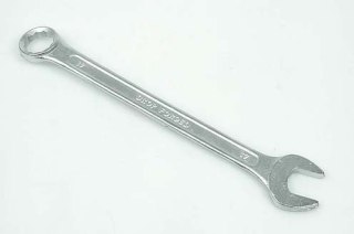 KLUCZ PŁASKO - OCZKOWY 32MM TOYA