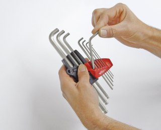 ZESTAW KLUCZY TRZPIENIOWYCH Z UCHWYTEM PROSTAR 9CZ. WIHA