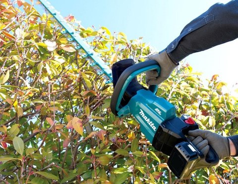 NOŻYCE AKUMULATOROWE DO ŻYWOPŁOTU 600MM 18V 0*AH LI-LON MAKITA