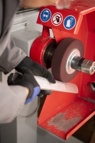 ŚCIERNICA NASADZANA Z WŁÓK. NFW600 MEDIUM 165*50*43 258899 KLINGSPOR