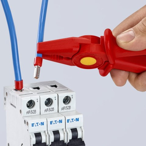SZCZYPCE PŁASKIE Z TWORZYWA SZTUCZNEGO IZOLOWANE 180MM KNIPEX